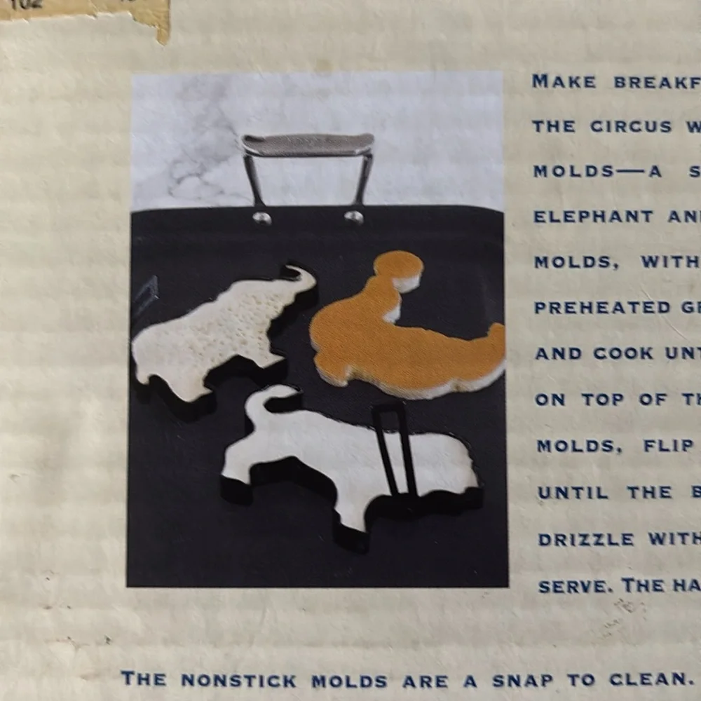 Williams Sonoma Circus Pancake Molds - 2003
